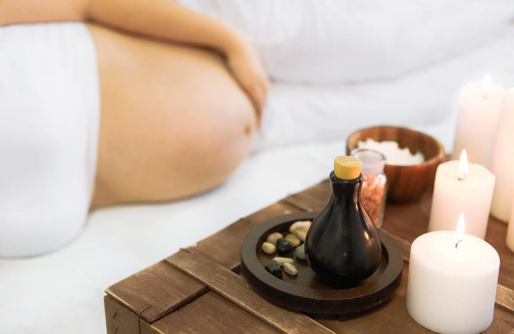 Prenatal Massage In Chiang Mai - Experience The Bliss Of A Pregnant Woman Receiving A Soothing Prenatal Massage In Chiang Mai.